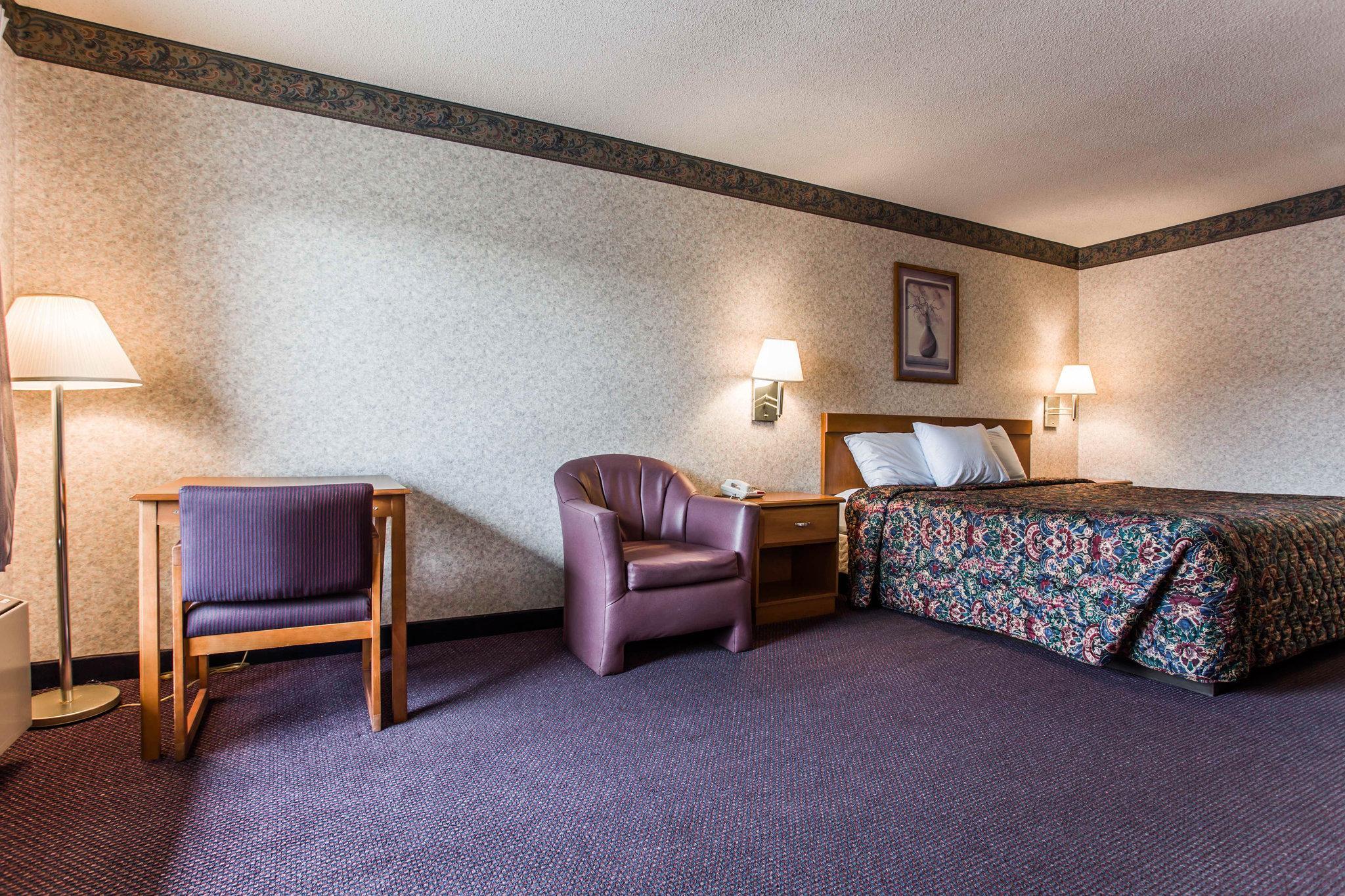 Rodeway Inn University Area Charlotte Zewnętrze zdjęcie